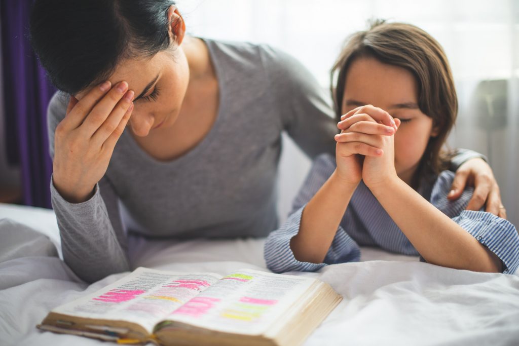 Por que a oração de uma criança é tão poderosa