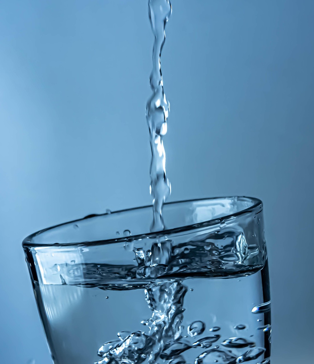 Alt=Whoever drinks the water that Jesus gives will never be thirsty.